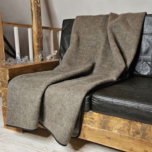 Ковдра з собачої шерсті Демісезонна 140 х 205