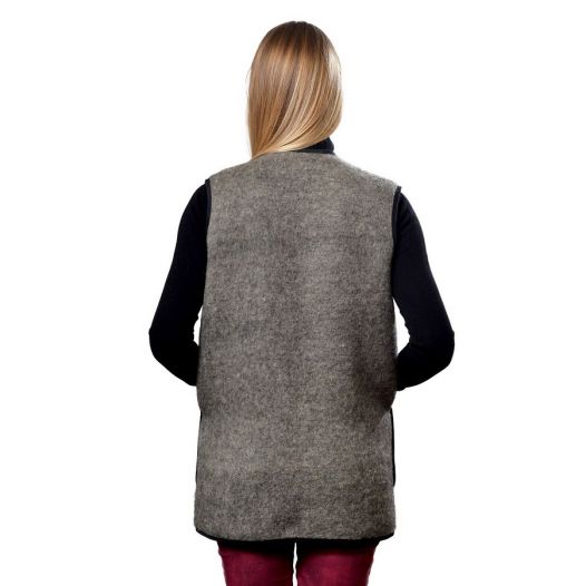 Жилет из собачьей шерсти