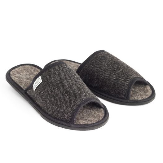 Капці з собачої шерсті